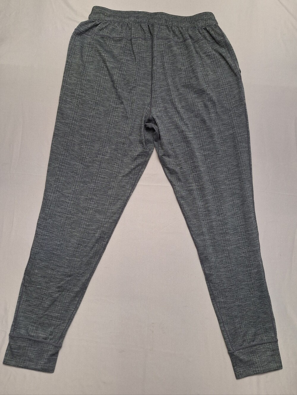 Nike Yoga Women's Textured Gray Heather Jogger Pants, Medium - Picture 8 of 10